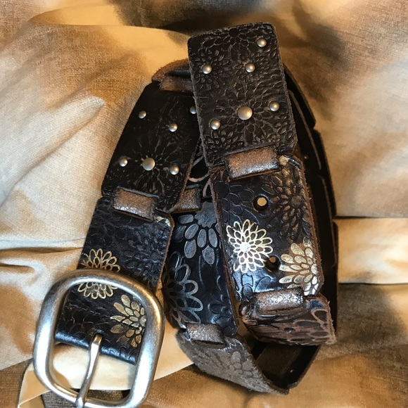 Accessories - Genuine leather belt Accessories - Genuine leather belt
